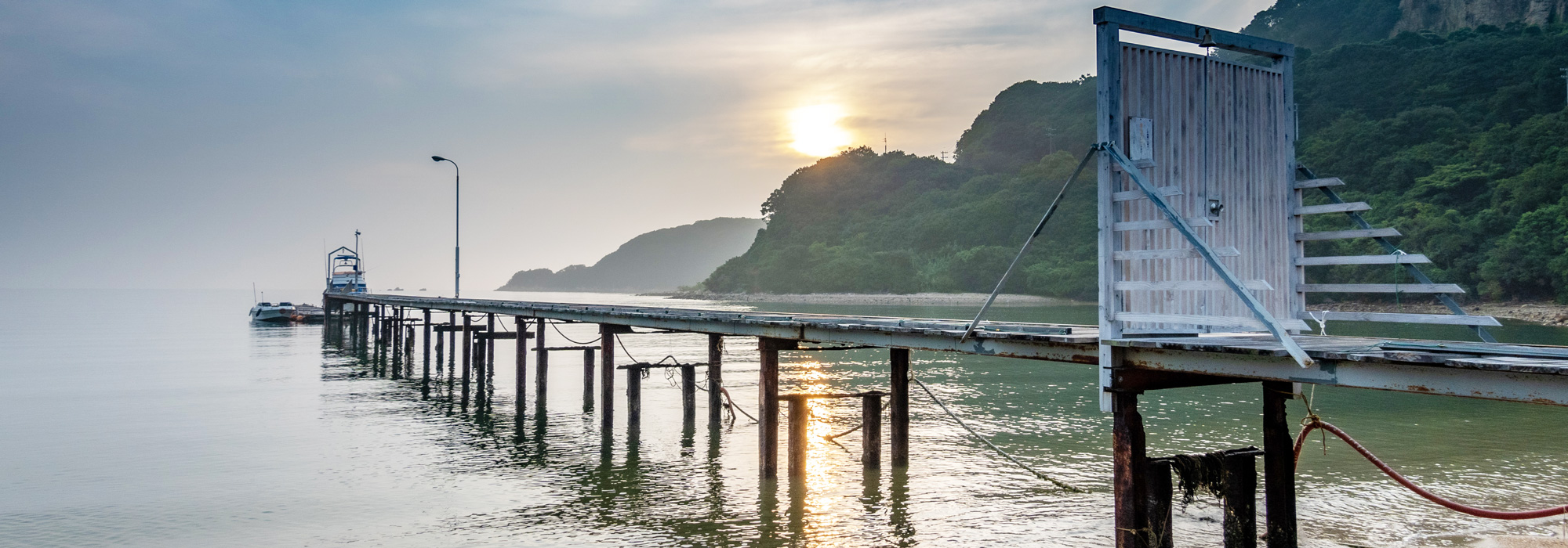 澄んだ空気と共に青瀬戸内海の離島・香川県の小豆島の海でクルージング体験をしよう