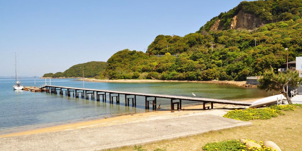 小豆島の海と桟橋