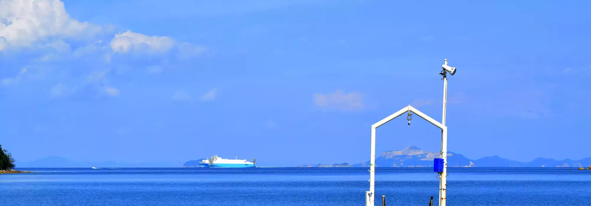 「シータイガーアイランドイン小豆島」から見える海と船