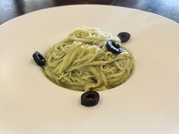 そうめんジェノベーゼ
